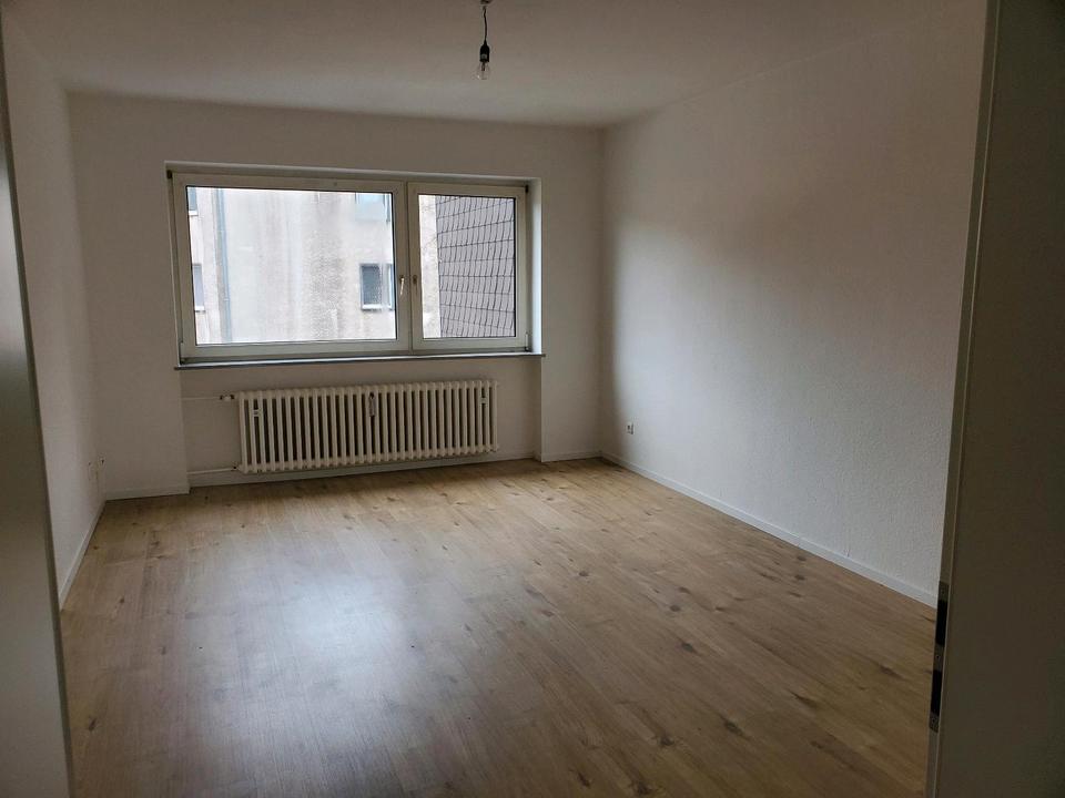 Thumbnail-2 Zimmer Wohnung in Altenessen