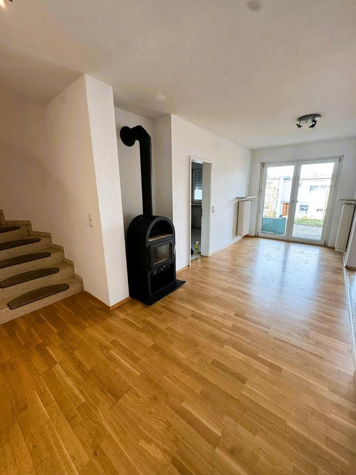 Thumbnail-Großzügiges Reihenmittelhaus in Dittelbrunn zu vermieten