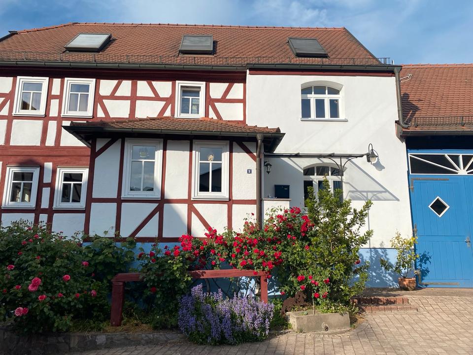 Thumbnail-Provisionsfreier Fachwerkhof in MömbrisUF