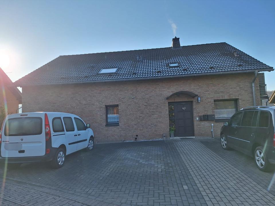 Thumbnail-Schöne Dachgeschosswohnung in ruhiger Wohnlage