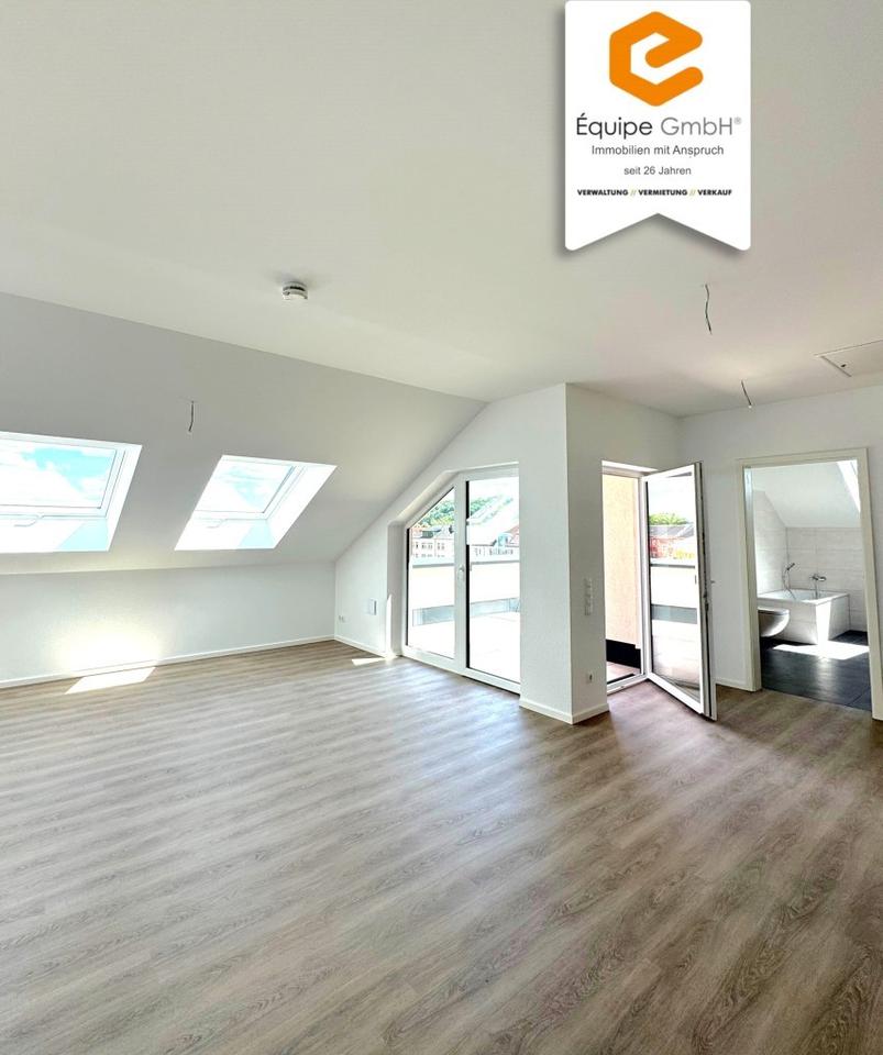 Thumbnail-Lichtdurchflutete, frisch sanierte 4- Raumwohnungen über den Dächern von Heidenau!