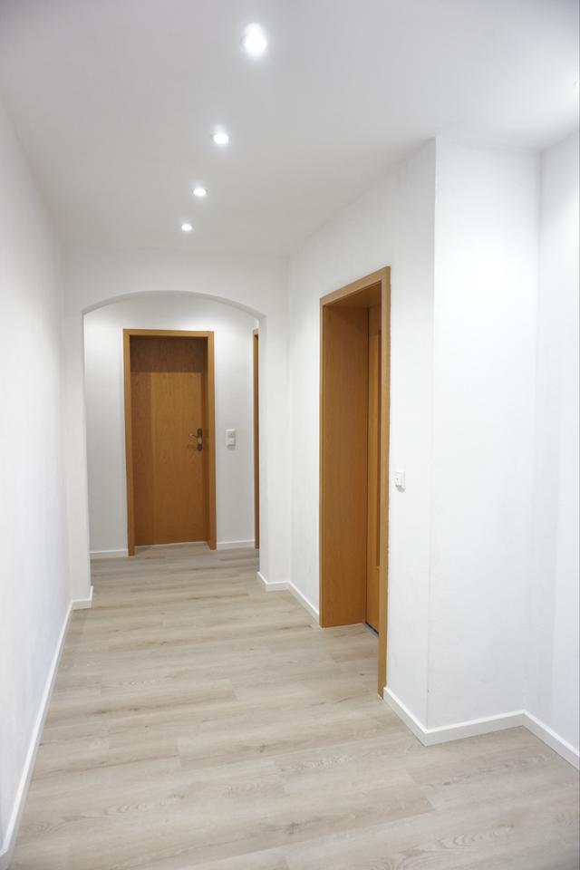 Thumbnail-Wohnung in Poppenricht 100qm 4,5 Zimmer Stellplatz