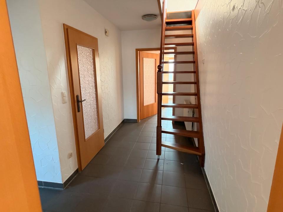 Thumbnail-125 m² Wohnung mit zusätzlichem ausgebautem Dachgeschoss