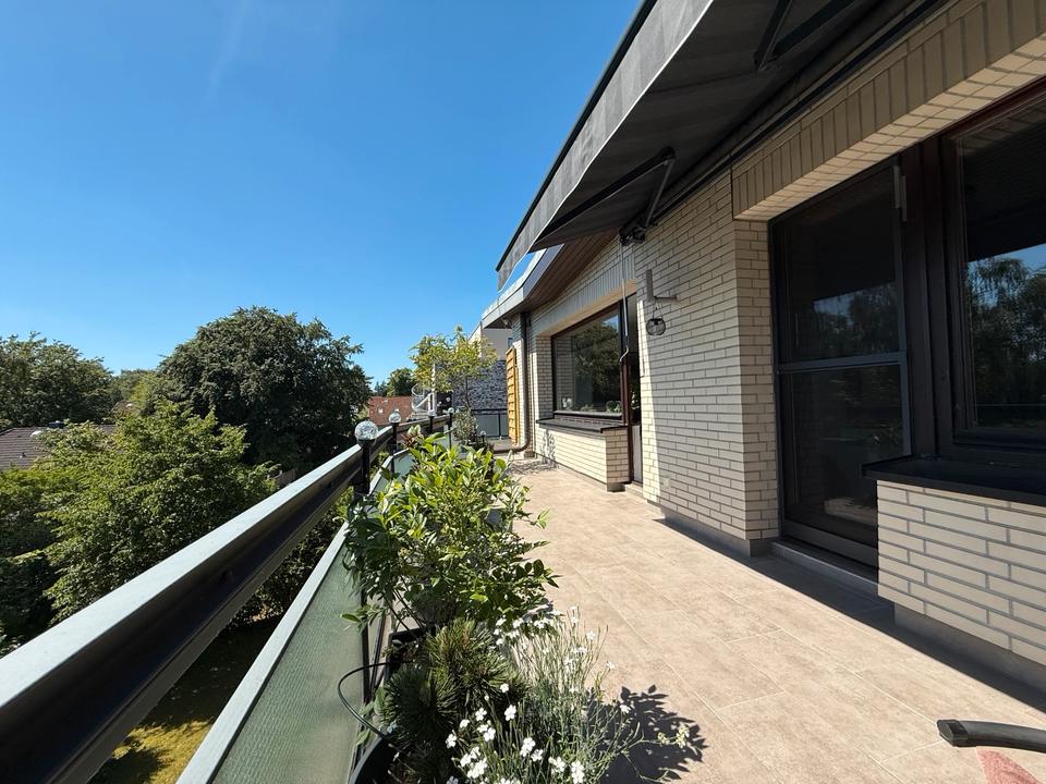 Thumbnail-Saniertes Penthouse mit 100qm Dachterrasse