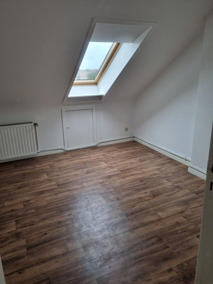 Thumbnail-Dachgeschosswohnung Walle zentrumsnah