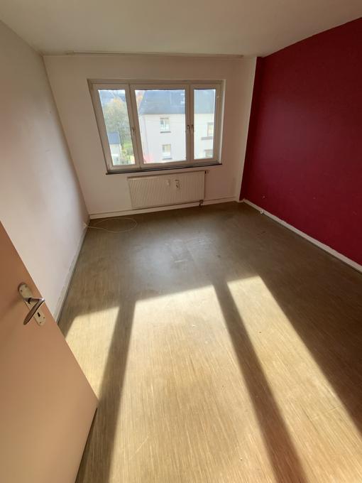 Thumbnail-4-Zimmer-Wohnung mit Balkon in Gummersbach!