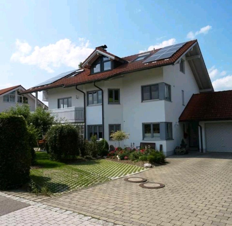 Thumbnail-wunderschöne, sonnige 3-Zimmer DG-Wohnung, Bergblick,Einbauküche