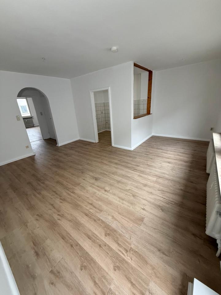 Thumbnail-Renovierte Wohnung Penthouse 68 qm Wuppertal Elberfeld TOP