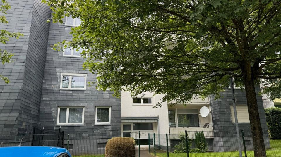 Thumbnail-Komplett sanierte 2-Zi.-Wohnung mit Balkon in ruhiger Lage