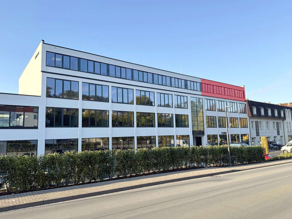 Thumbnail-Erstklassige Büro- und Praxisfläche in Sundern-City