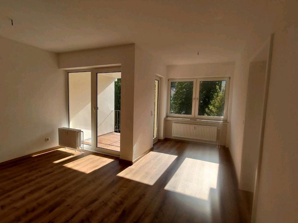 Thumbnail-2-Zi-Wohnung in Marburg-Wehrda, inkl. PKW-Stellpl., WG-geeignet