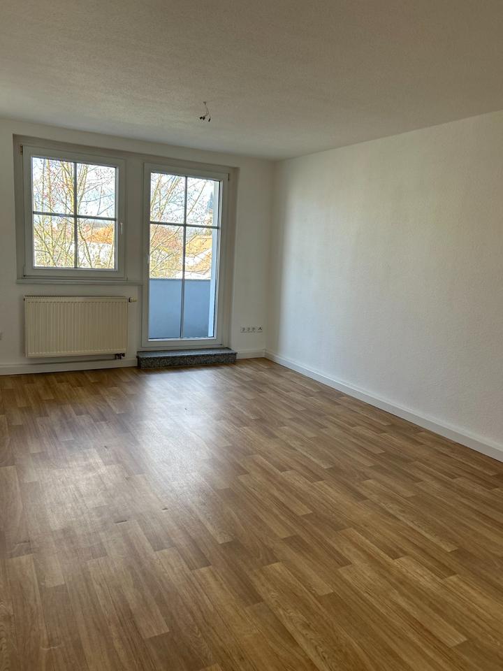 Thumbnail-3 Raumwohnung mit Balkon