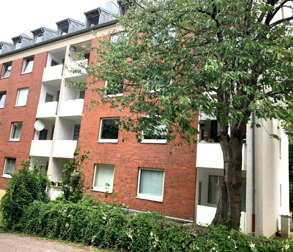 Thumbnail-Zwei Zimmer Wohnung mit zwei Balkonen