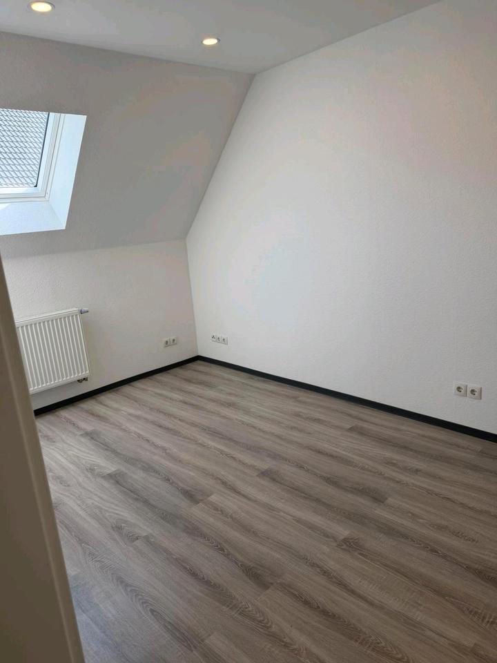 Thumbnail-Heiligenmoschel 2ZKb, Balkon Ebk, neu renoviert KaKaiserslautern