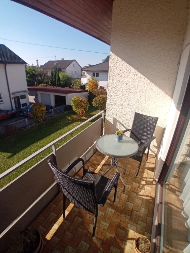 Thumbnail-Möblierte 2 Zimmerwohnung mit überdachtem Balkon und Stellplatz