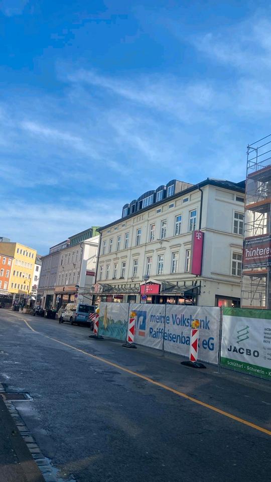 Thumbnail-DG Wohnung zum Ausbauen in der Innenstadt zu verkaufen