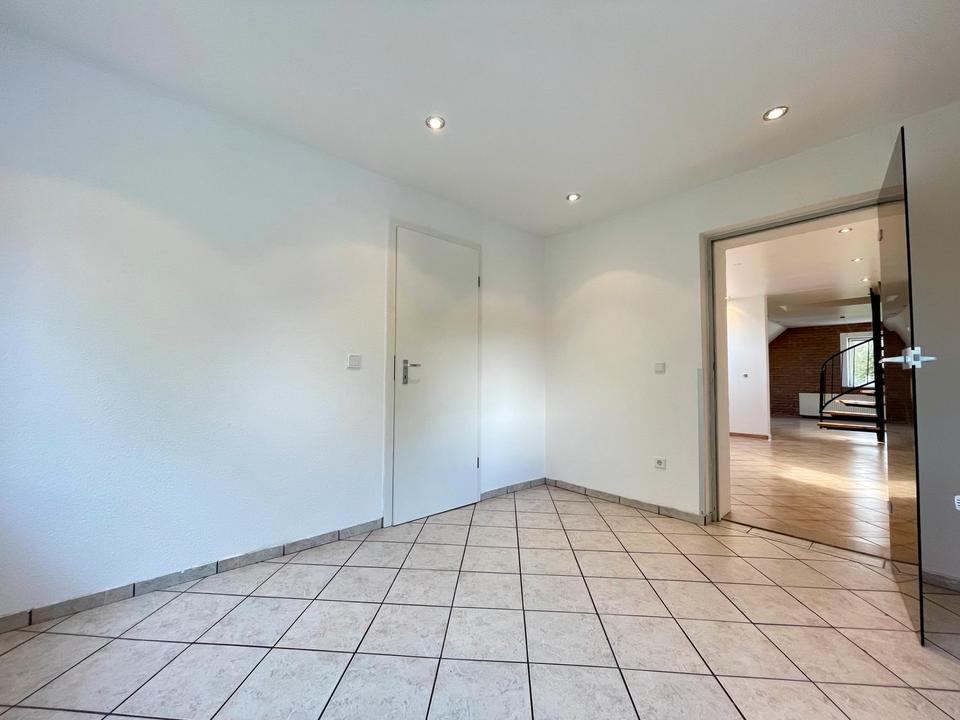 Thumbnail-Drei Zimmer Wohnung - Hoxfeld