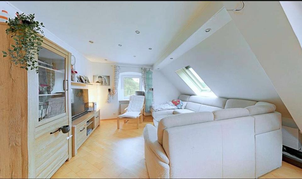 Thumbnail-4-Zimmer Dachgeschosswohnung