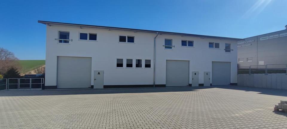 Thumbnail-Gewerbefläche-Lagerhalle B mit elektr. Rolltor auf 2 Ebenen zu vermieten