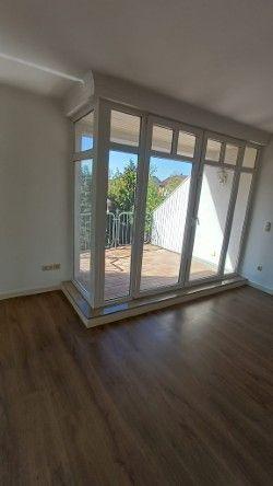 Thumbnail-Helle 4-Zimmer-Wohnung mit Balkon in Langenhagen