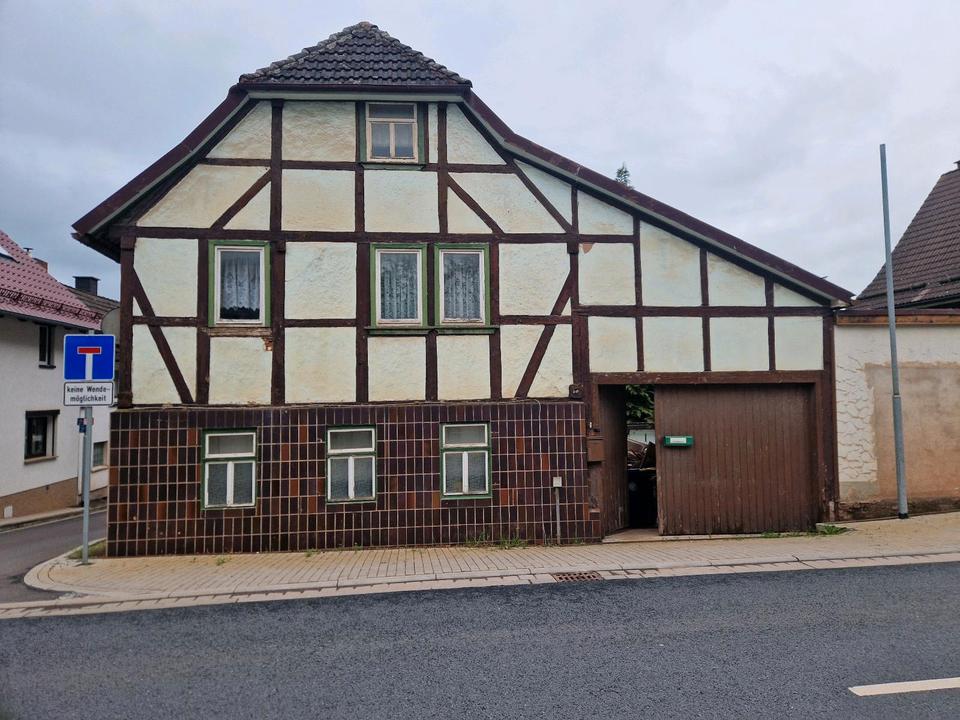 Thumbnail-Haus mit Schuppen und Heuboden zu verkaufen