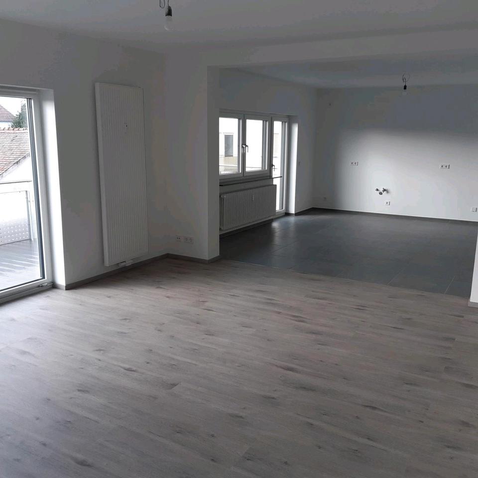 Thumbnail-Sehr schöne 4 Zimmerwohnung Am Graben 18 in 68623 Lampertheim