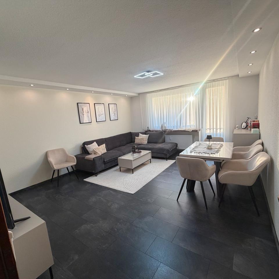 Thumbnail-3-Zimmer-Wohnung mit Balkon & Tiefgarage in Hannover-Herrenhausen