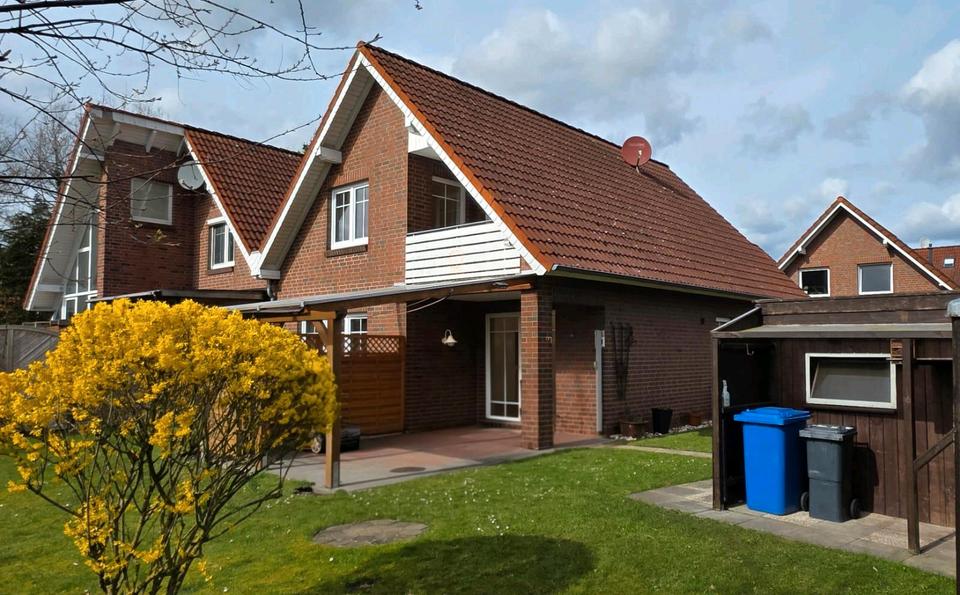 Thumbnail-Doppelhaushälfte mit Blick ins Grüne zu vermieten!