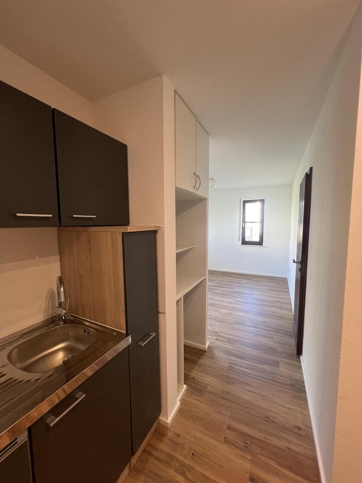 Thumbnail-1-Zimmer Wohnung in Bad Rappenau Stadt inkl. Stellplatz