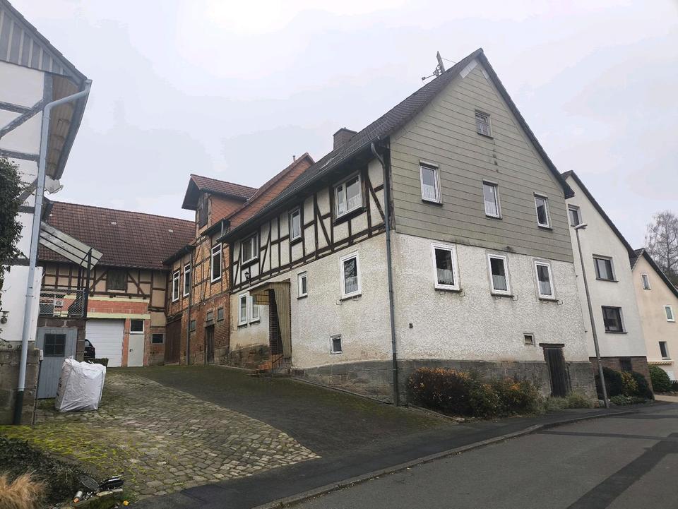 Thumbnail-Haus mit Scheune Werkstatt Garten Atelier wegen Trauerfall