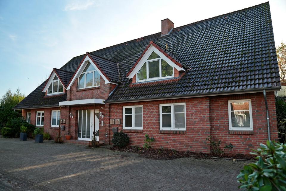 Thumbnail-renovierte Wohnung in bevorzugter Lage von Leer-Loga mit Garten