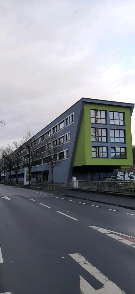 Thumbnail-Eine Wohnung in Marburg direkt Bahnhof Möbeliert & Parkplatz
