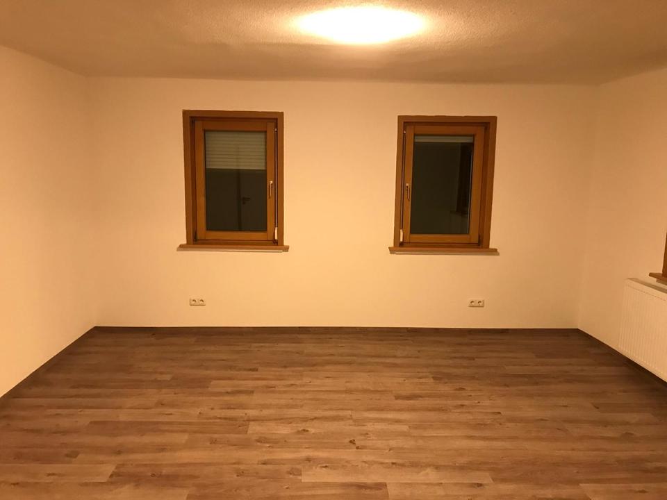 Thumbnail-Mehrfamilienhaus zu vermieten