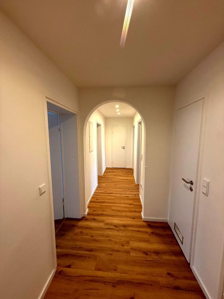 Thumbnail-Sanierte 3-Zimmer-Wohnung mit Balkon in Coburg, Eisenacher Straße