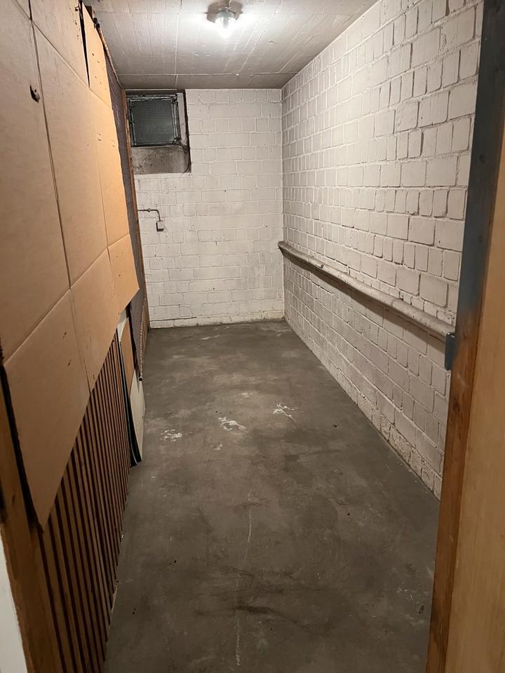 Thumbnail-Kellerraum