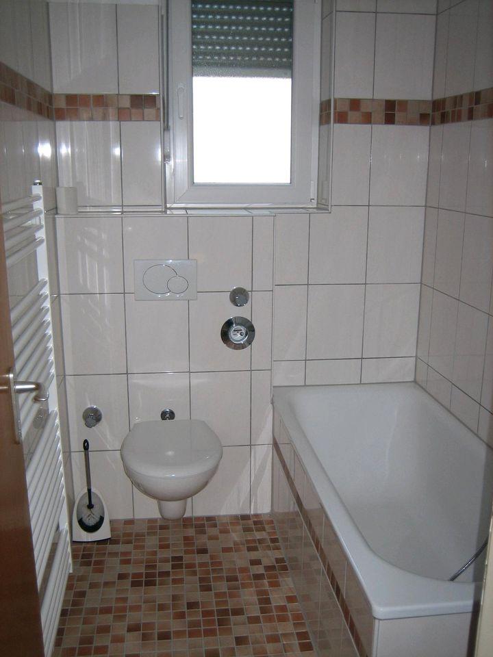 Thumbnail-Helle und geräumige 2 12 Zimmer Wohnung in Du Röttgersbach.
