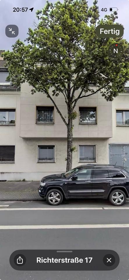 Thumbnail-Mehrfamilienhaus mit 6 Garagen