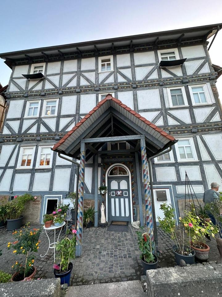 Thumbnail-Repräsentatives, großes Fachwerkhaus - Rotenburg a.d.Fulda