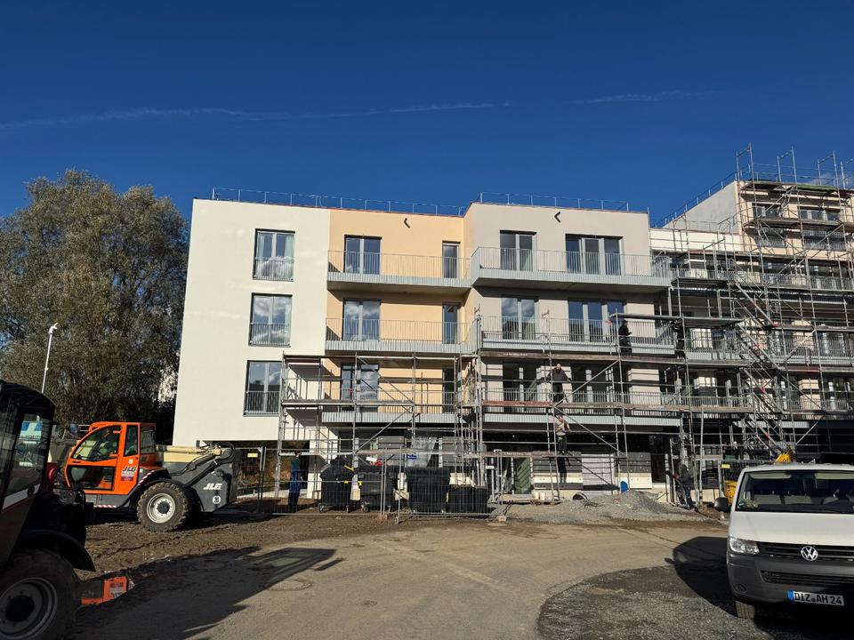 Thumbnail-2 Zimmerwohnung mit Einbauküche und Balkon