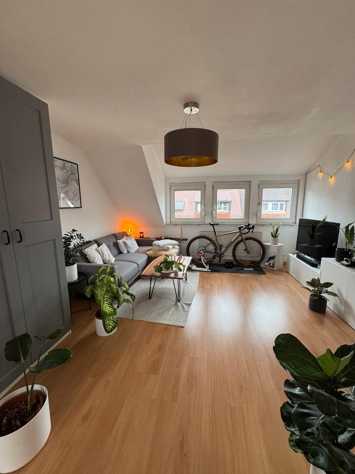 Thumbnail-Lichtdurchflutete 3,5 Zimmer Dachgeschosswohnung