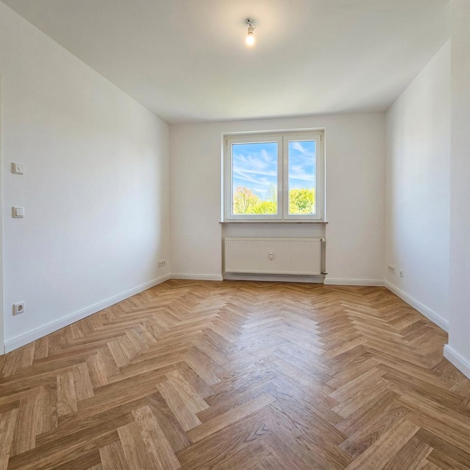 Thumbnail-Stylisch renovierte 1-Zimmer-Wohnung – perfekt für Berufseinsteiger, nur Schritte von der EZB entfernt!