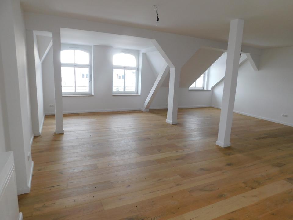 Thumbnail-Dachgeschosswohnung mit Galerie in Beelitz