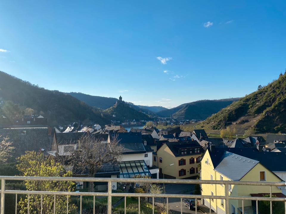 Thumbnail-Möblierte Wohung - Rückzugsort mit 180° Fernblick ins Moseltal