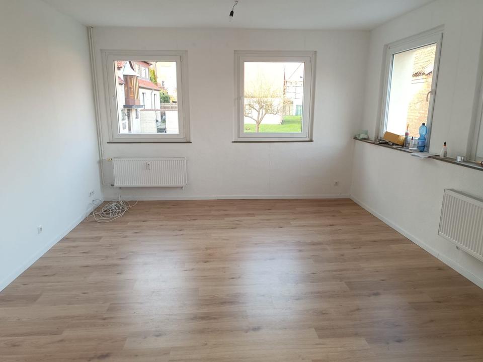 Thumbnail-Ab sofort: 3,5 Zi,Stadtkern,renoviert,Gäste-WC,EBK,EnKl B