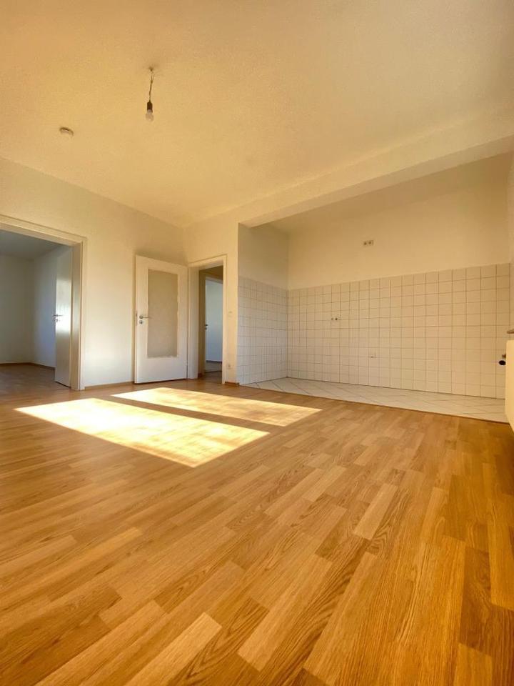 Thumbnail-*** Großzügig geschnittenes 2-Zimmer-Apartment - hell und freundlich ***