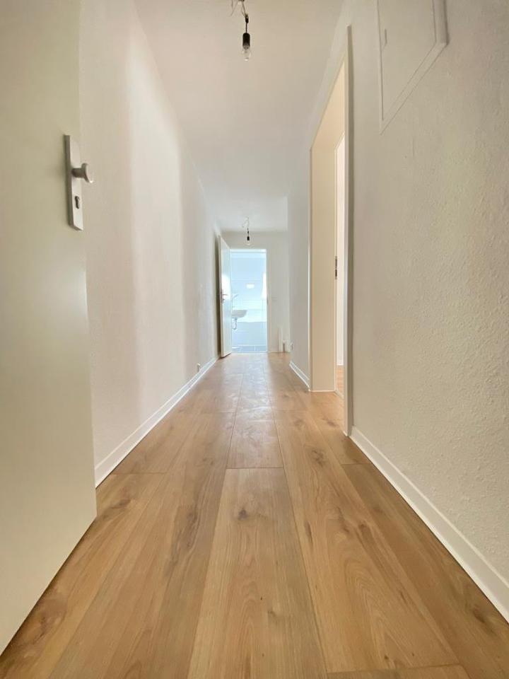 Thumbnail-*** Großzügig geschnittenes 2-Zimmer-Apartment - hell und freundlich ***