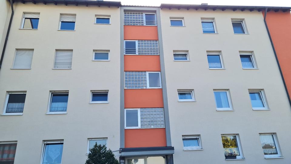 Thumbnail-3-Zimmer-Etagenwohnung mit Balkon in ruhiger Lage