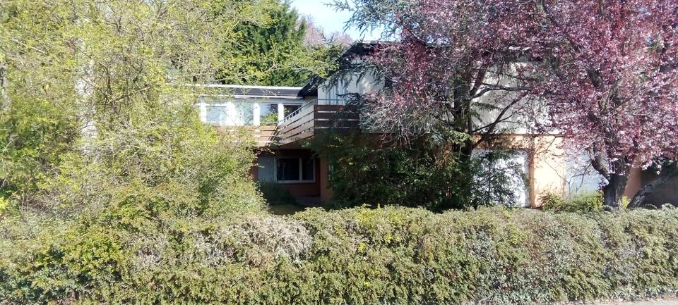 Thumbnail-Haus zum Sanieren in bester und ruhiger Wohnlage ohne Provision