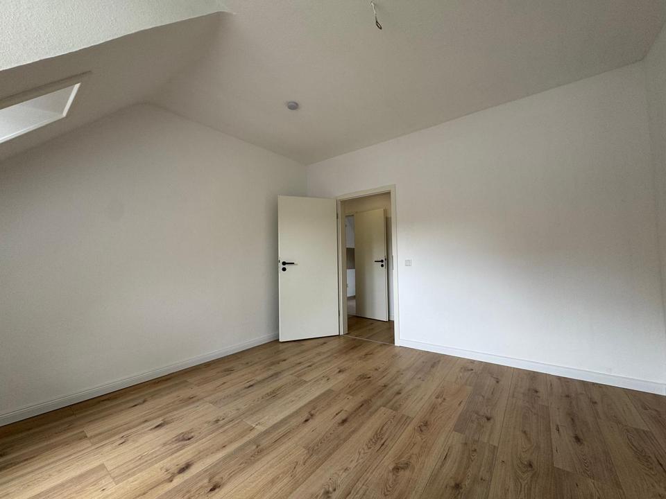 Thumbnail-Stilvoll modernisierte 3-Zimmer-Wohnung mit neuer Einbauküche
