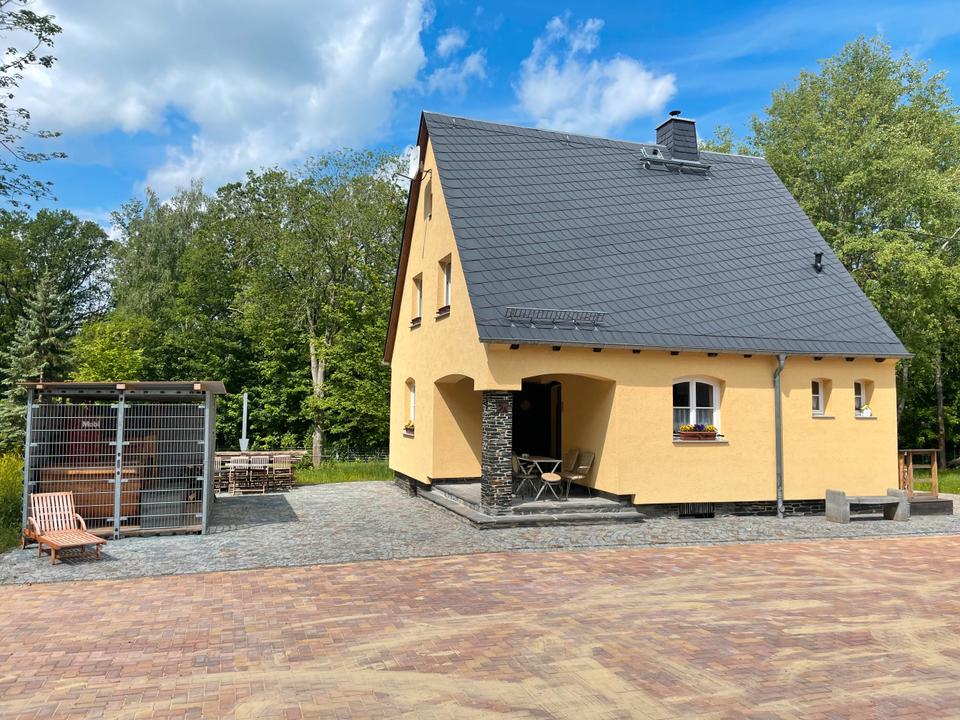 Thumbnail-Ferienhaus Lugau Erzgebirge Urlaub Unterkunft Pension Auszeit